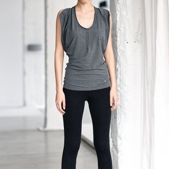 バタフライタンクトップ　チャコールグレー