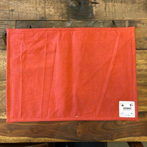 TOPANGA Kitchen グジャラート刺繍　ランチマット　40×30cm　レッド