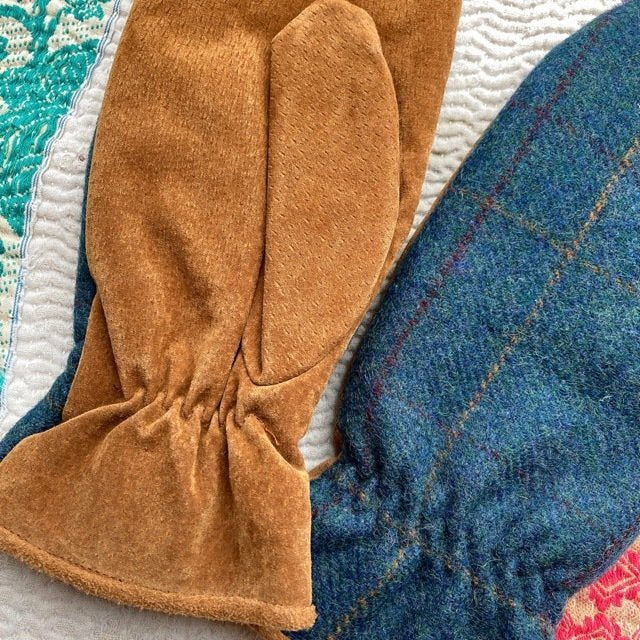 チェックツイードミトン　ブルー×ブラウン