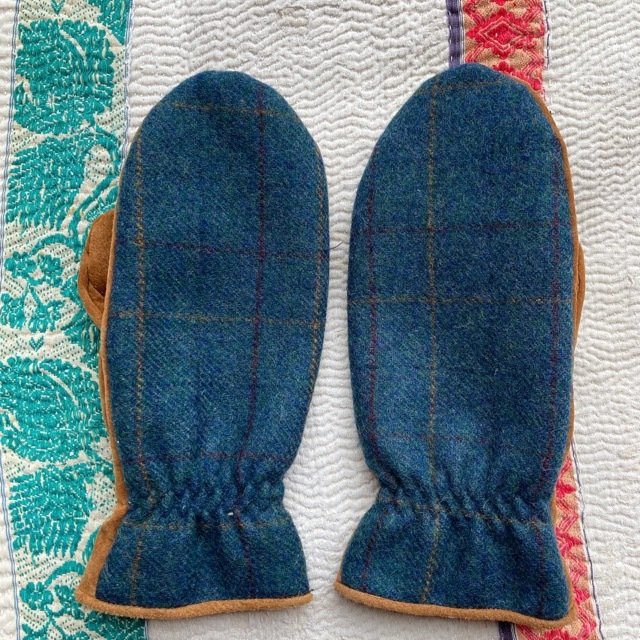 チェックツイードミトン　ブルー×ブラウン