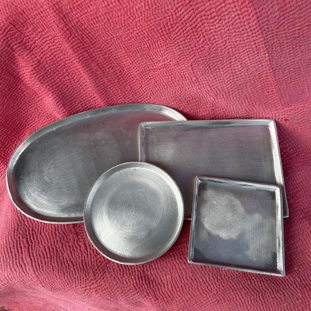 ソリッドアルミオーバルトレイ　シルバー