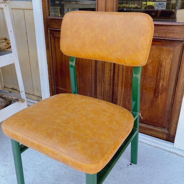 Dewar's Chair Brown