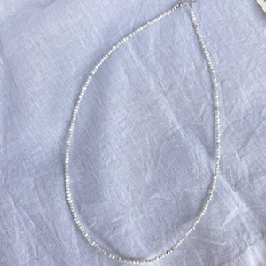 TOPANGA Accessory Mini Stone Choker Howlite