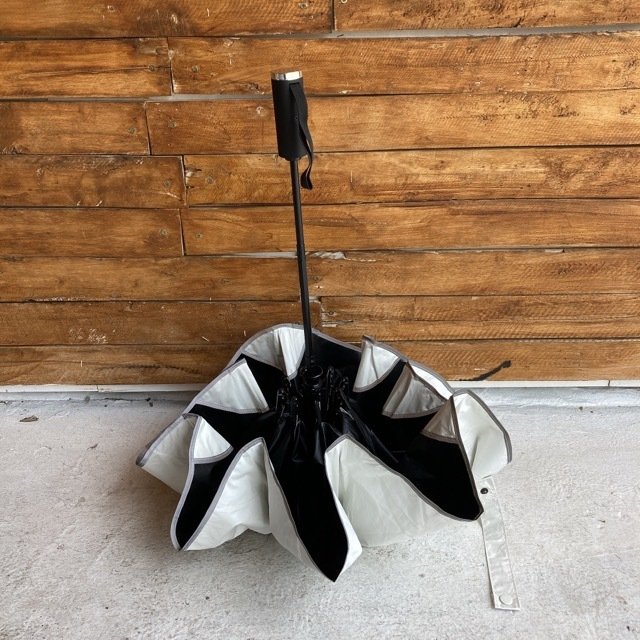 ワンタッチ折りたたみ傘　ホワイト