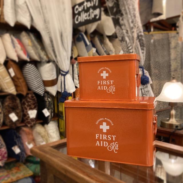 ファーストエイドボックス　オレンジ/S