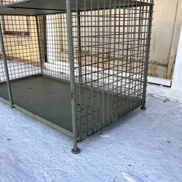 ディスプレイメタルラック