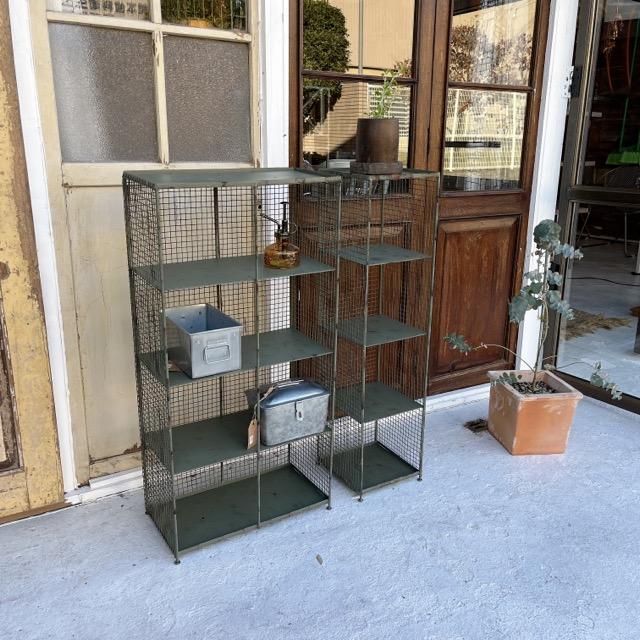 ディスプレイメタルラック