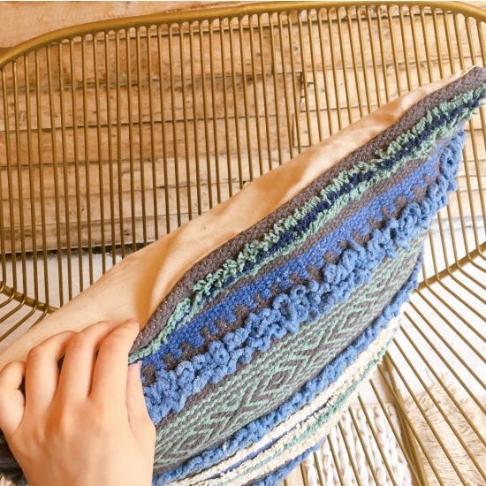 TOPANGA Homefurnishing　手織りのクッションカバー　ブルー　45×45cm