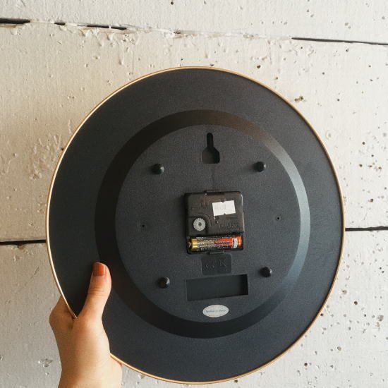 レトロフューチャーウォールクロック　ゴールド