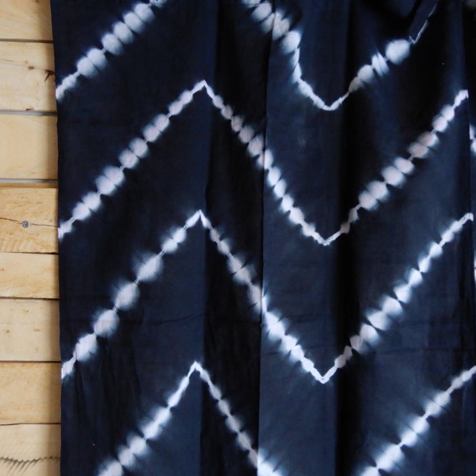 TOPANGA　Shibori　Curtain　シボリカーテン　W110xH90cm　黒