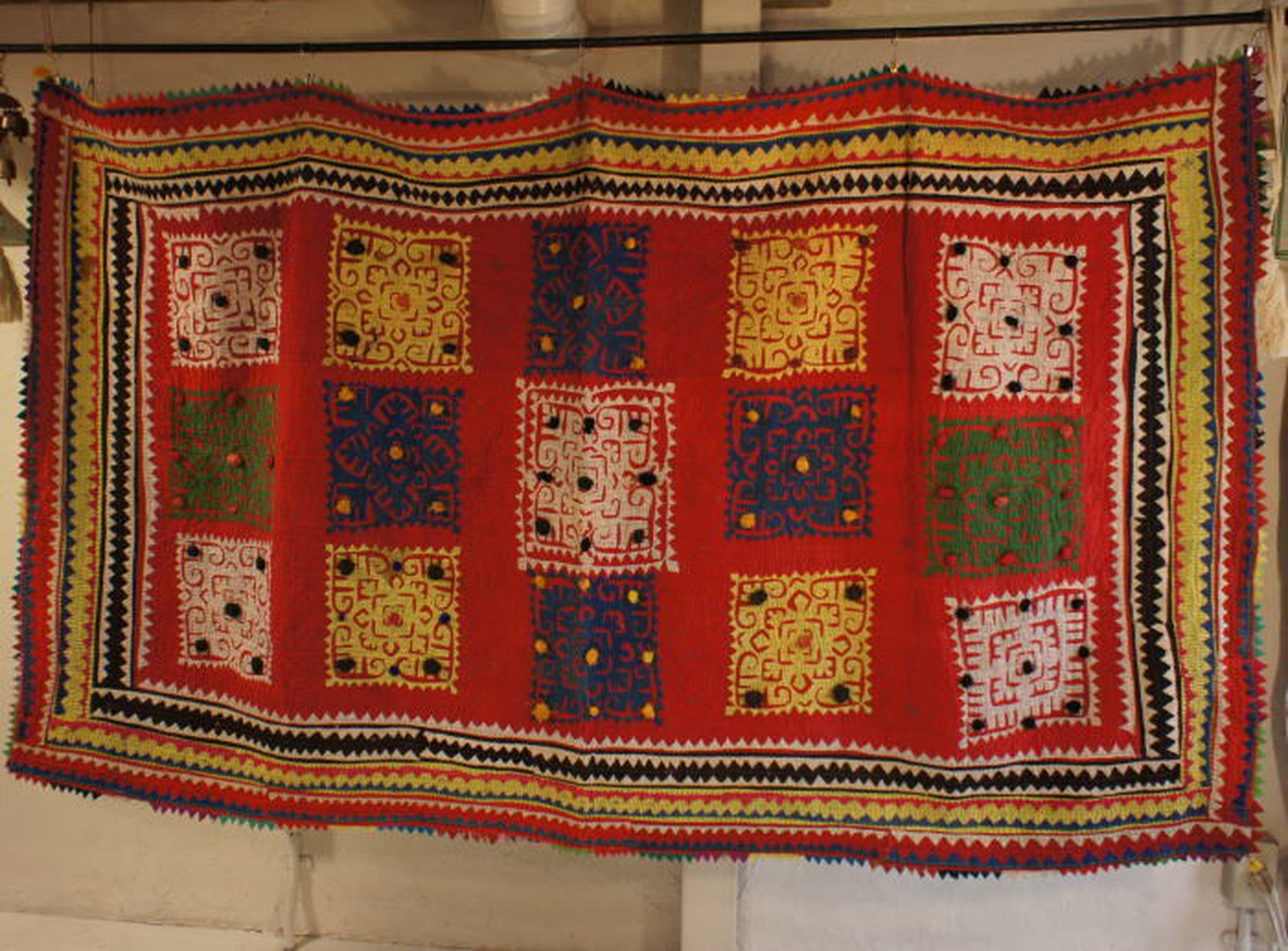 Zigzag Joggy Quilt 115×200